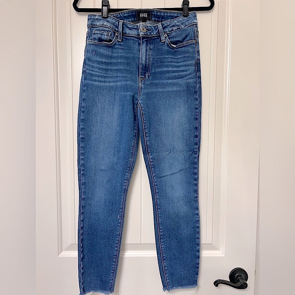 PAIGE, Hoxton High Waist, Raw Edge skinny jeans size 28.
